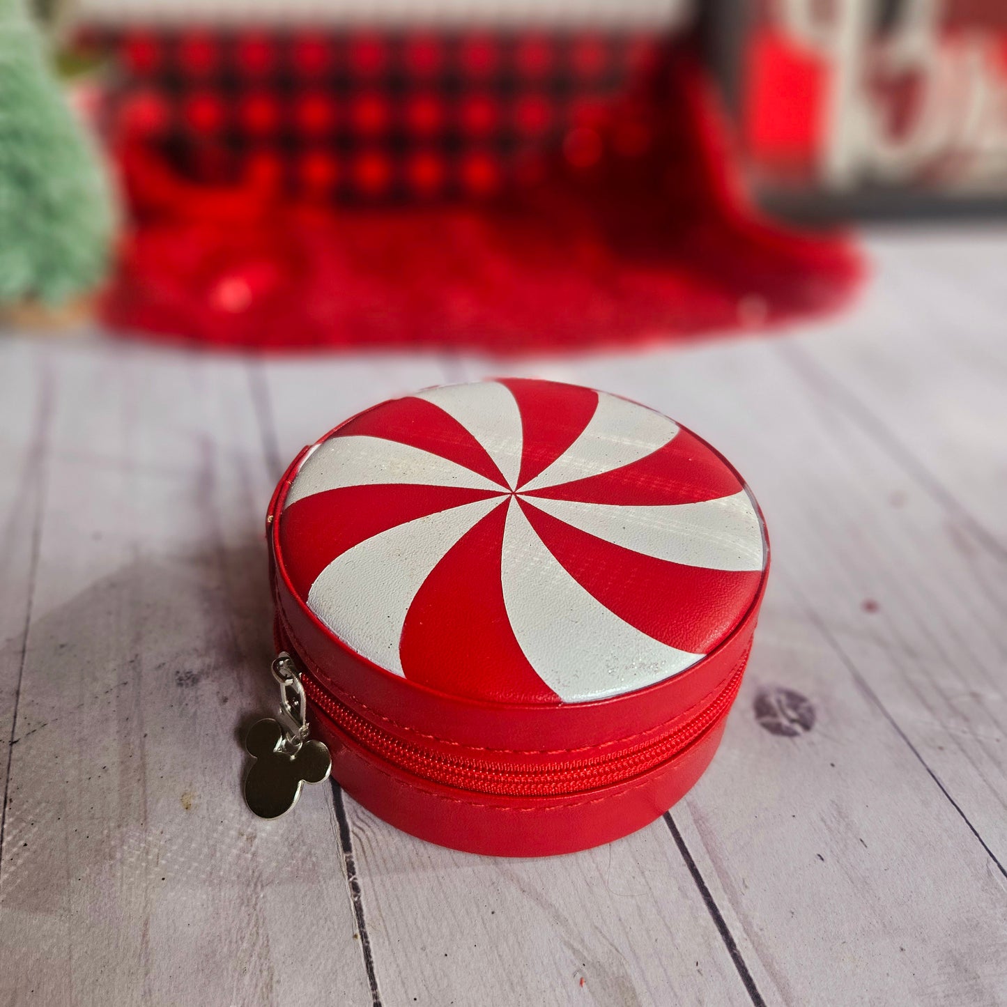 Peppermint Jewelry Case