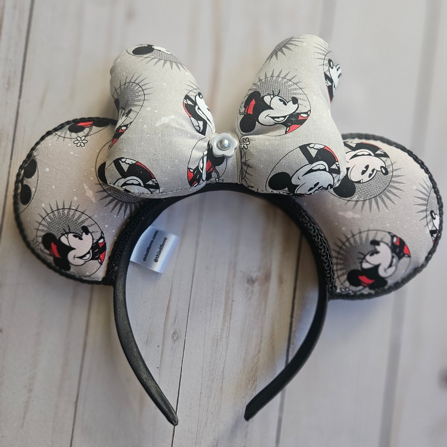 Vintage Mouse Puffy Bowtique Bow