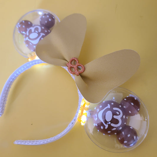 Pretzel Mouse Balloon Silhouette Light Up Ears