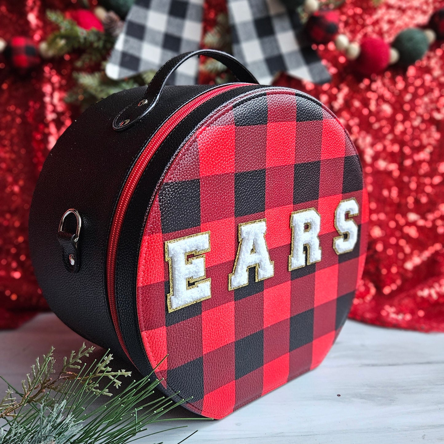 Cozy Holidays (EARS) CollectEar Ear Carrier Travel Case