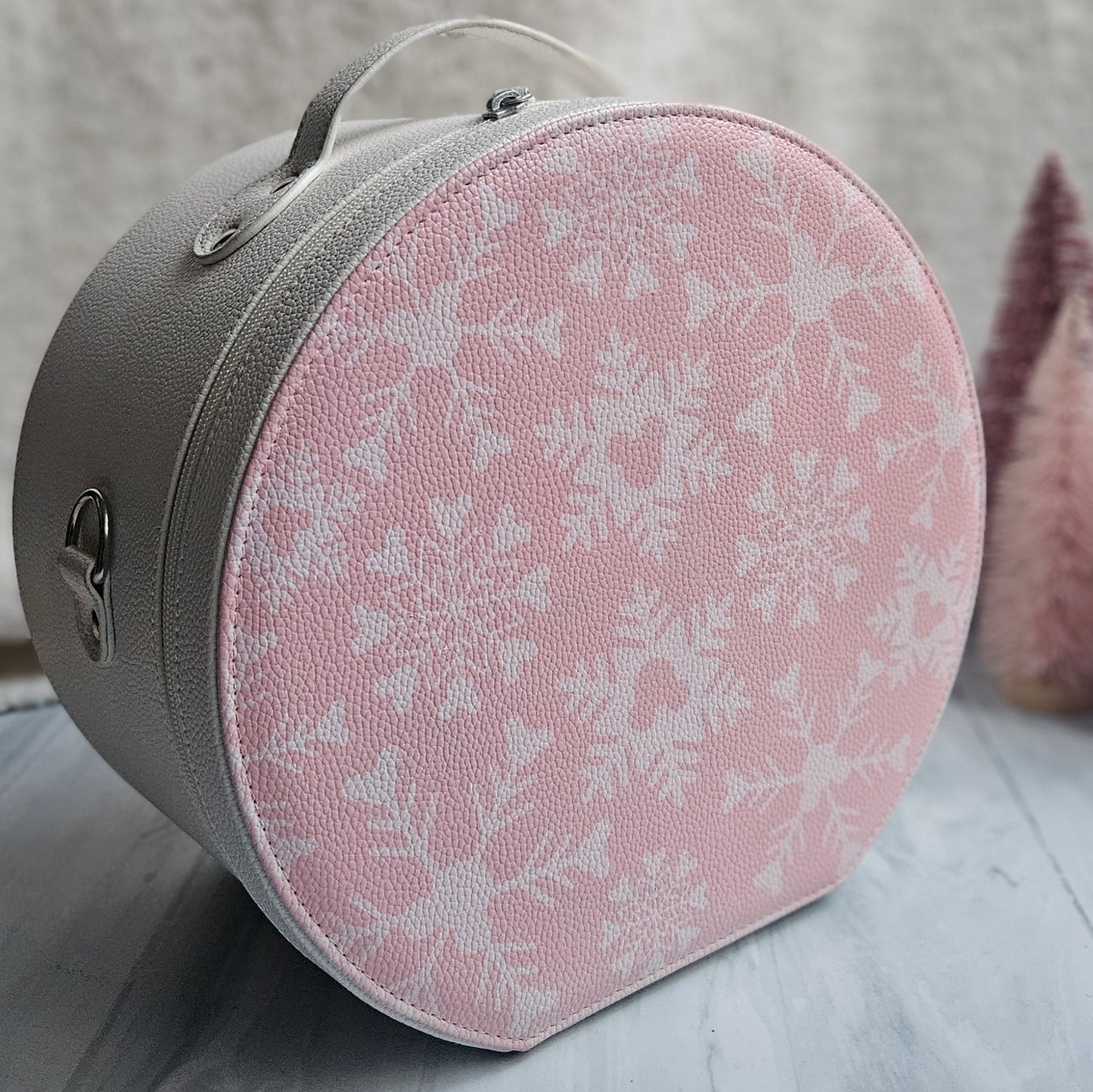 Pink Christmas CollectEar Ear Carrier Travel Case