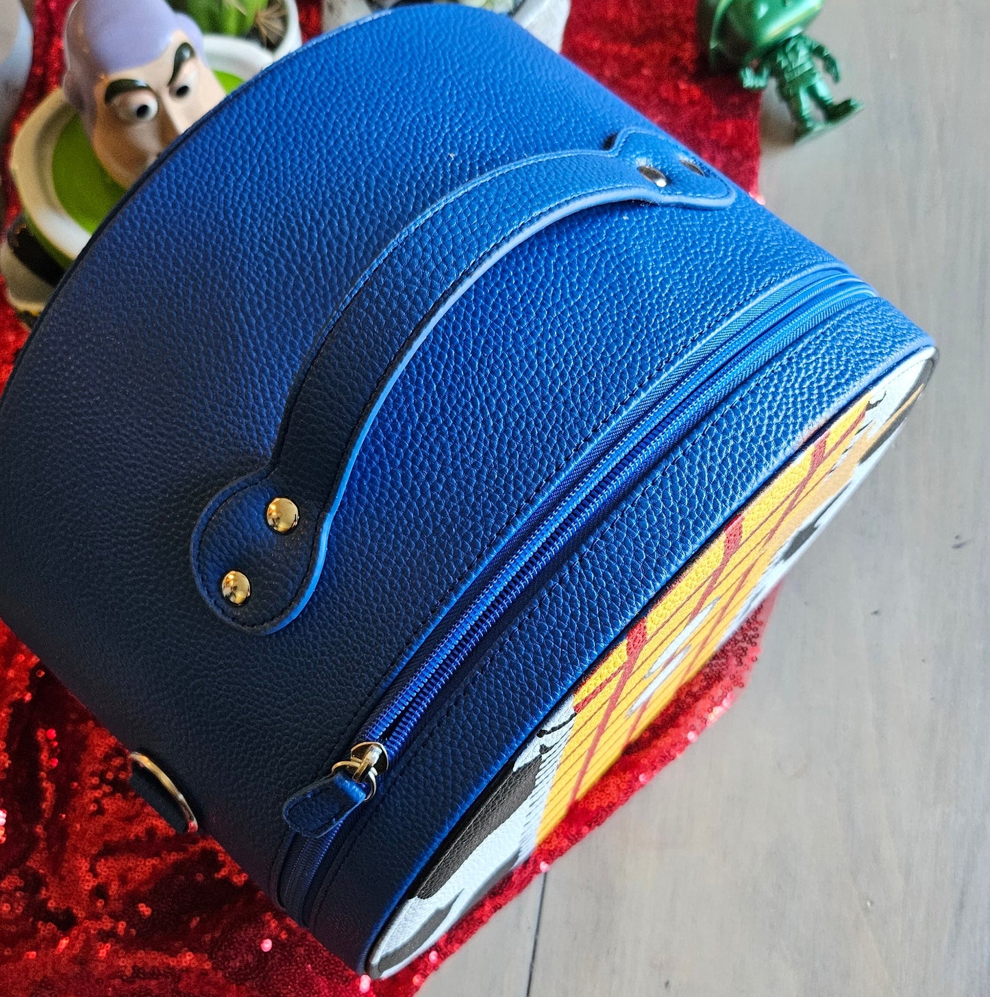 Woody CollectEar Ear Carrier Travel Case
