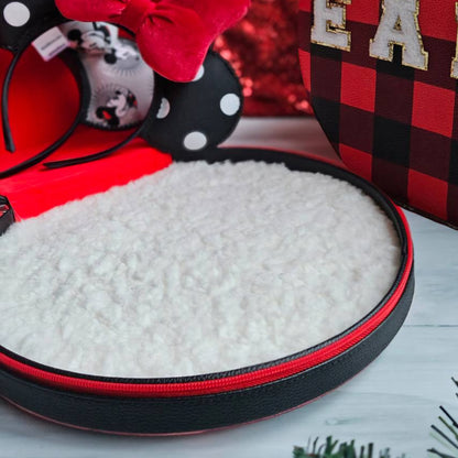 Cozy Holidays (EARS) CollectEar Ear Carrier Travel Case