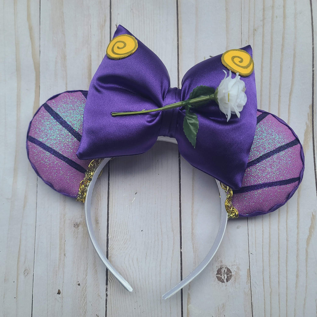 Sassy Damsel Puffy Bow